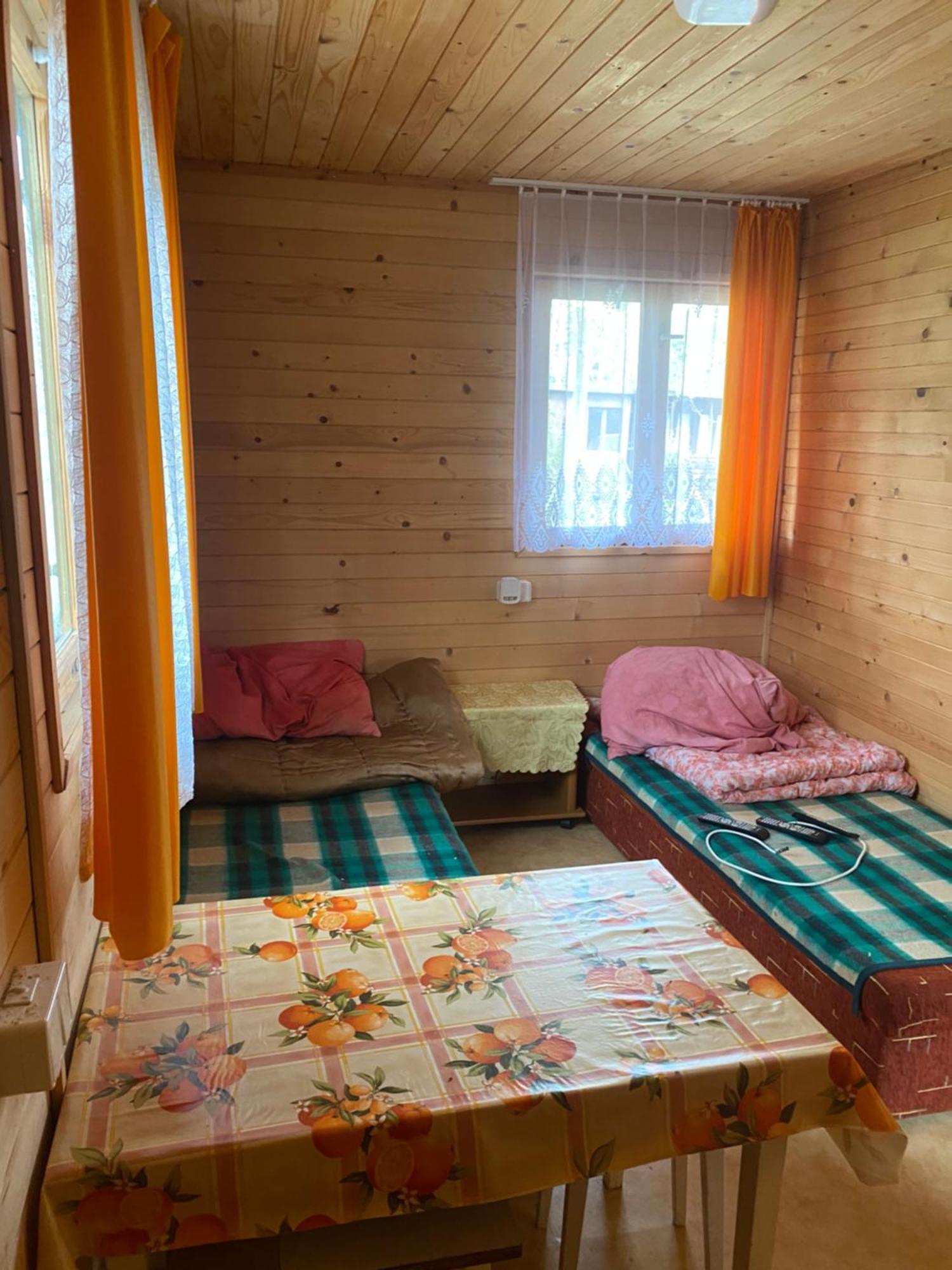 Domki Szumi Las Mrzezyno Luaran gambar